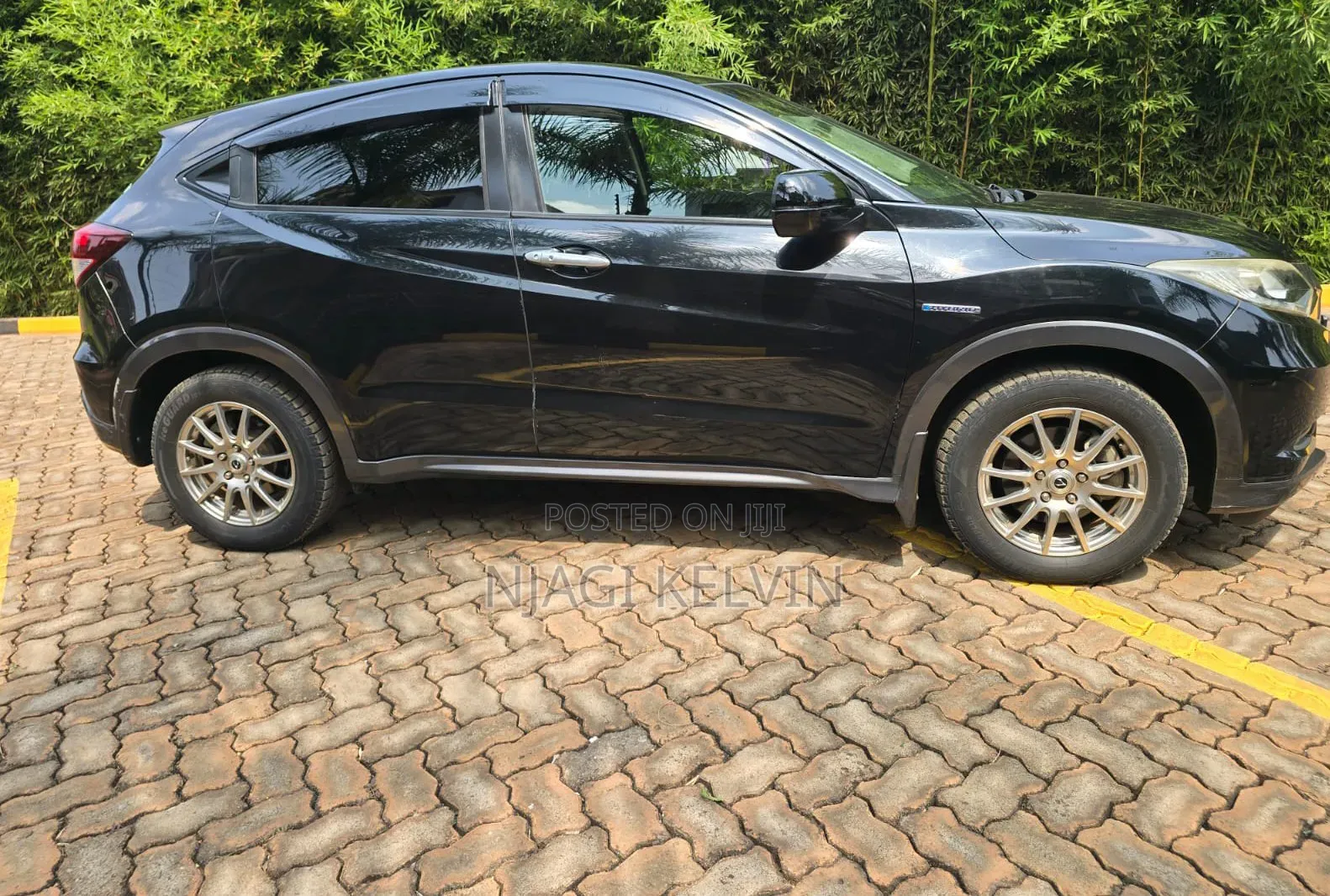 Honda Vezel 1.5 Hybrid 2WD 2018 Black