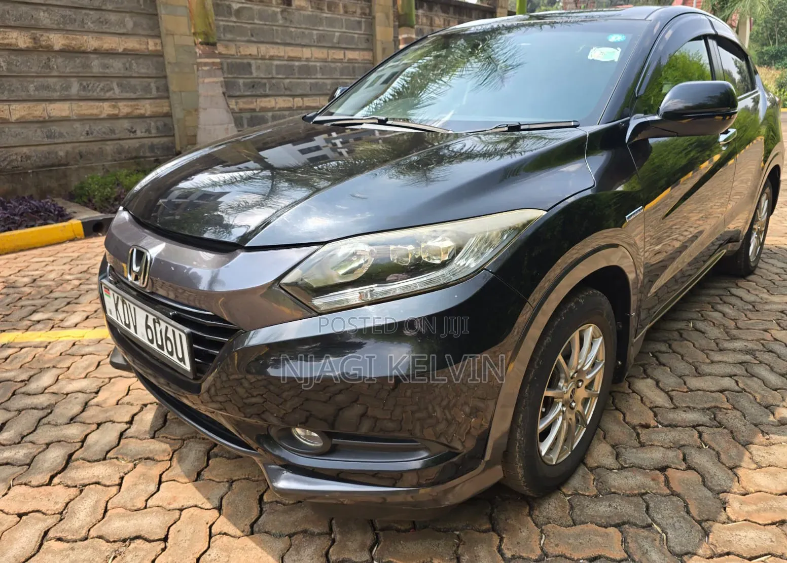 Honda Vezel 1.5 Hybrid 2WD 2018 Black