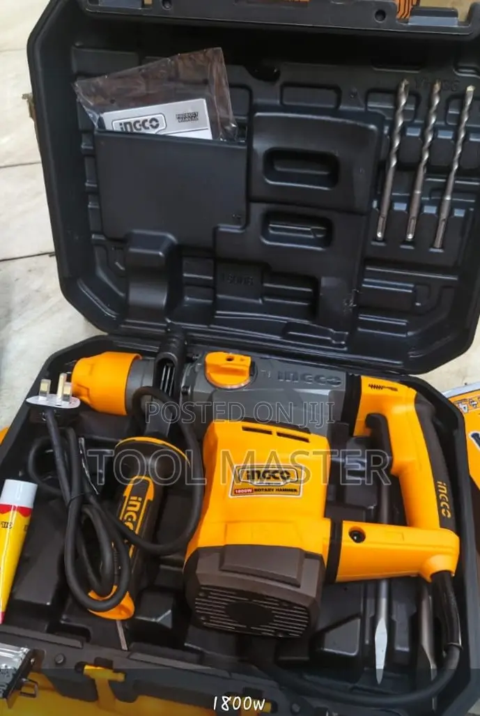 INGCO 1800W Rotary Hammer