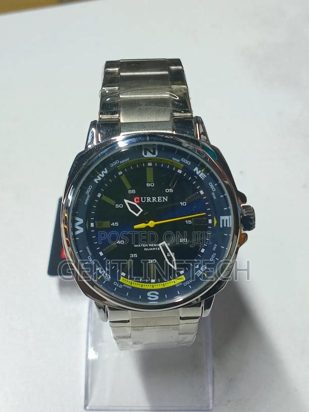 Curren M8455 - main view