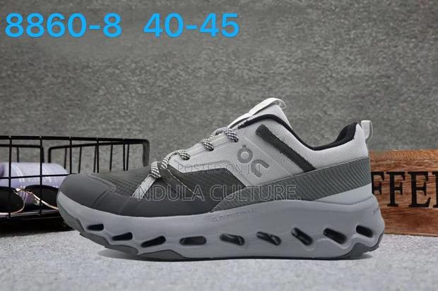 On Running Cloudhorizon Waterproof Sneakers - thumbnail 2