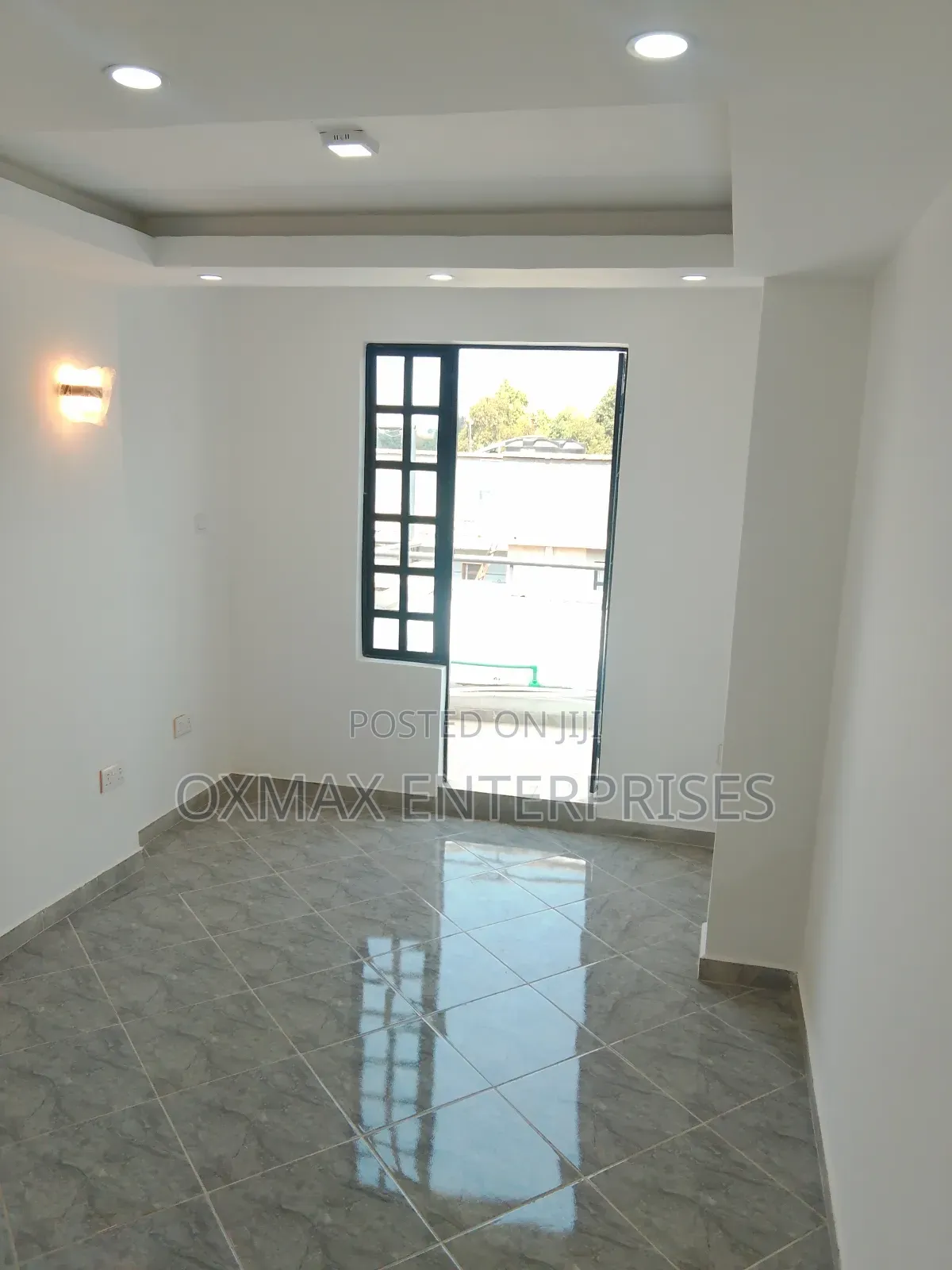 2bdrm Penthouse in Patrick Mburu, Ruaka for sale