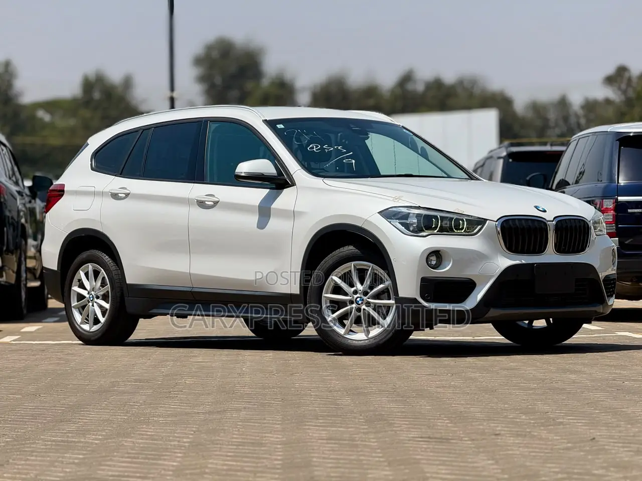 BMW X1 sDrive28i FWD 2019 White
