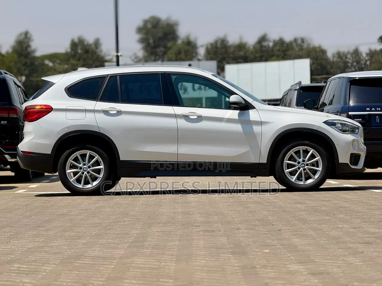 BMW X1 sDrive28i FWD 2019 White
