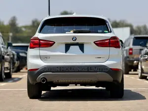 BMW X1 sDrive28i FWD 2019 White