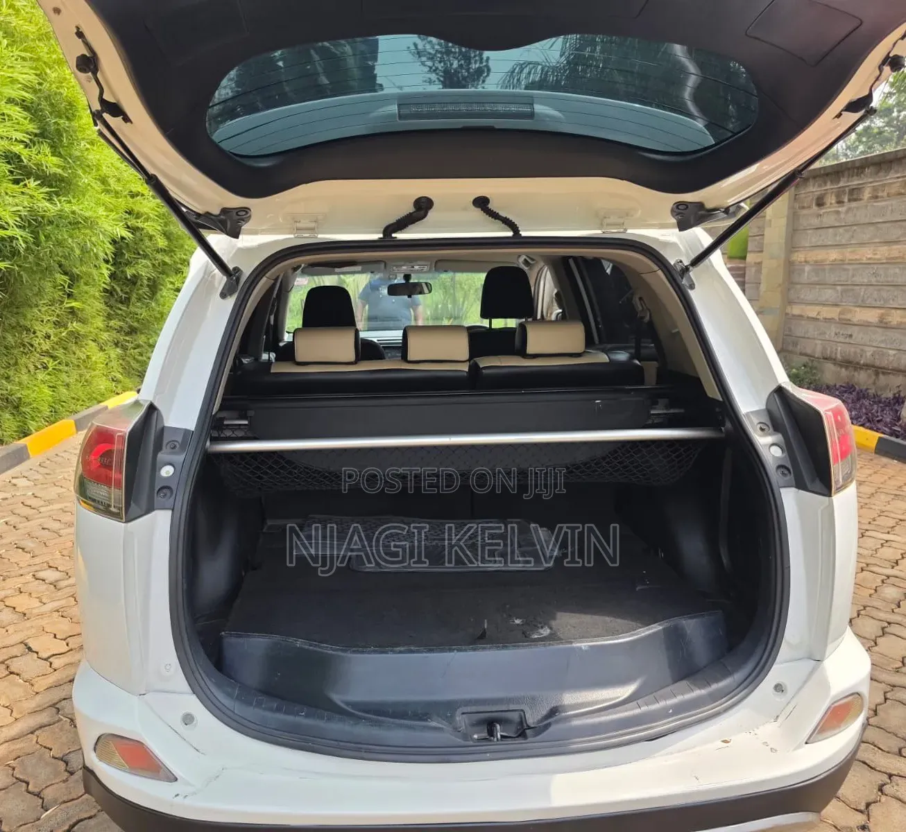 Toyota RAV4 2014 White