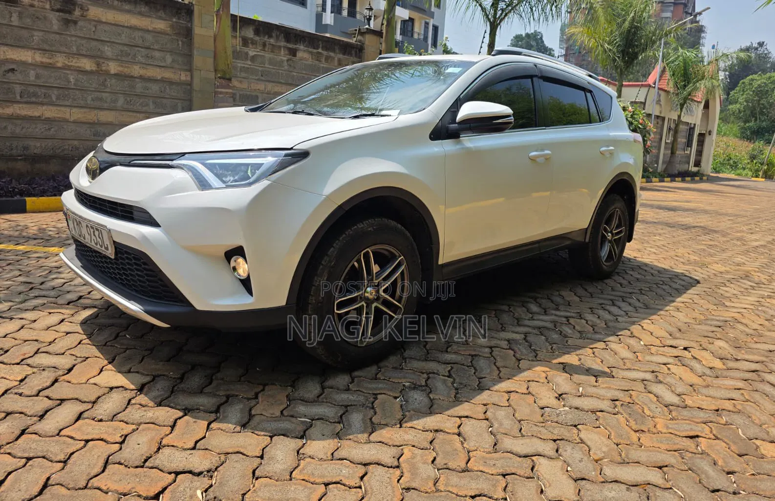 Toyota RAV4 2014 White