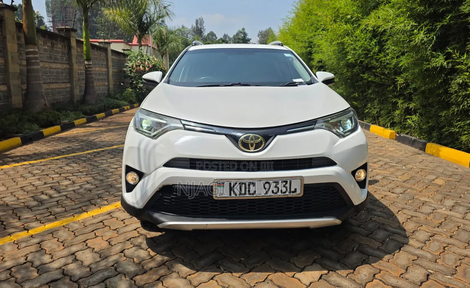 Toyota RAV4 2014 White