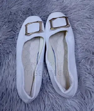 White Gold Square Buckle Women's Flat Shoes