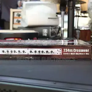Signal Processors DBX 234XS Crossover