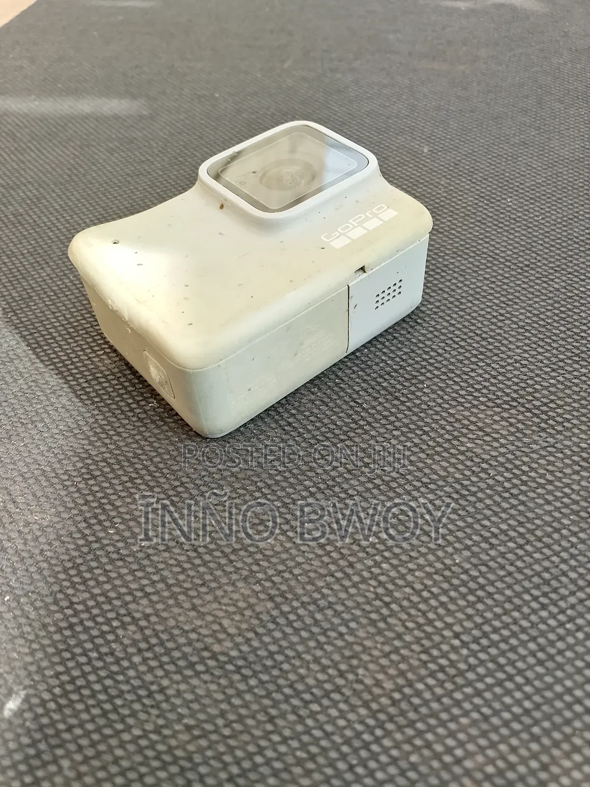 GoPro HERO7 White – Excellent Condition