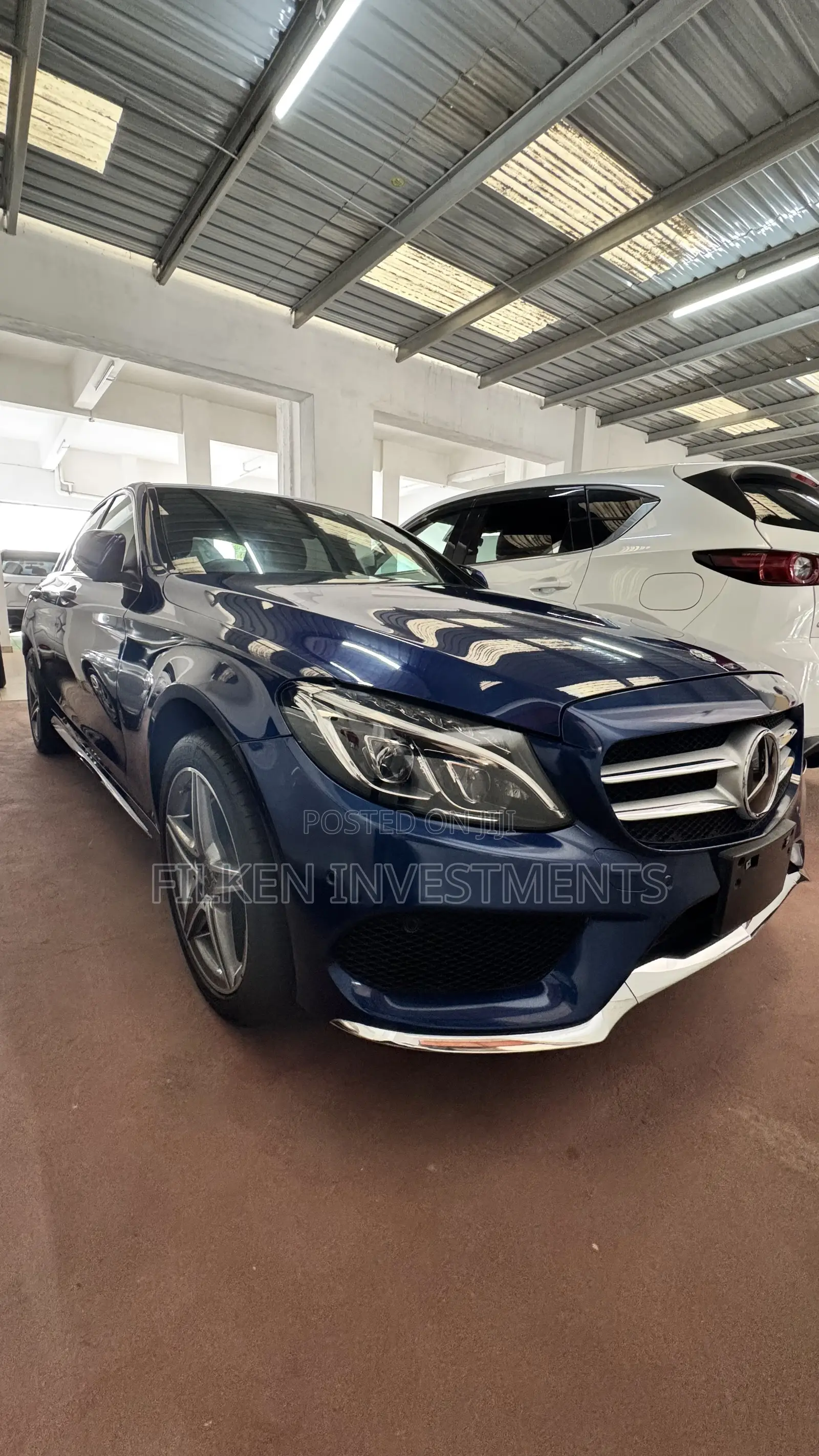 Mercedes-Benz C200 2019 Blue