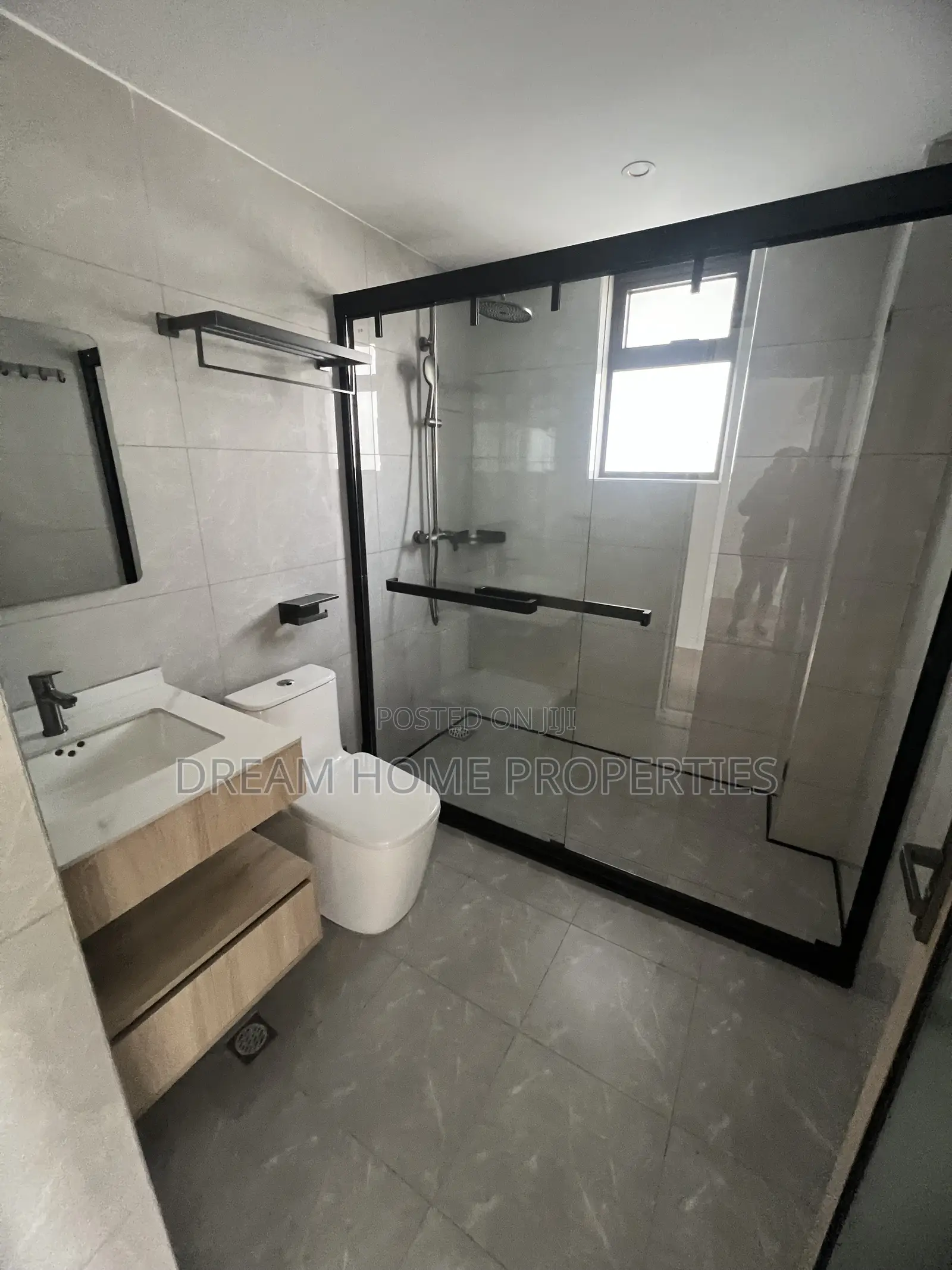 2bdrm Apartment in Riverside Drive for rent