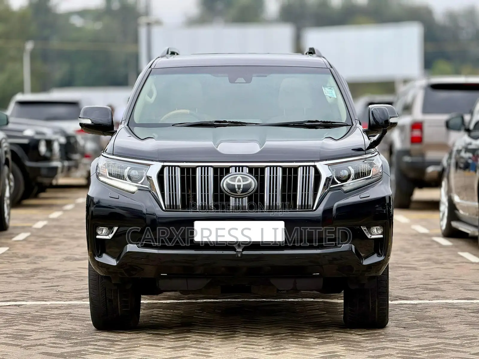 Toyota Land Cruiser Prado 2.8 2018 Black