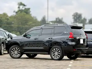 Toyota Land Cruiser Prado 2.8 2018 Black