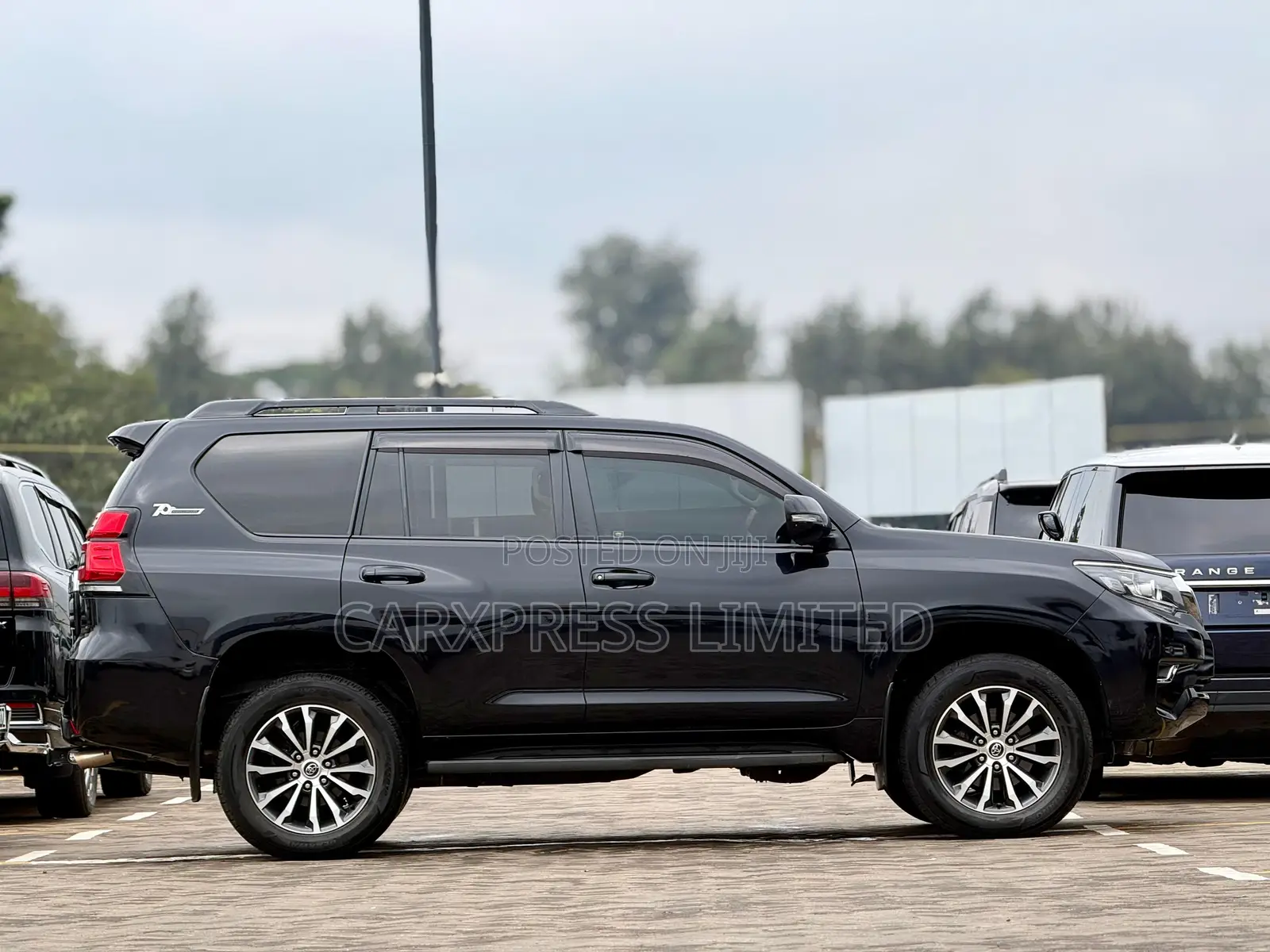Toyota Land Cruiser Prado 2.8 2018 Black