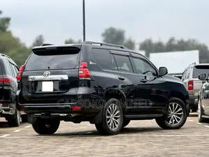 Toyota Land Cruiser Prado 2.8 2018 Black