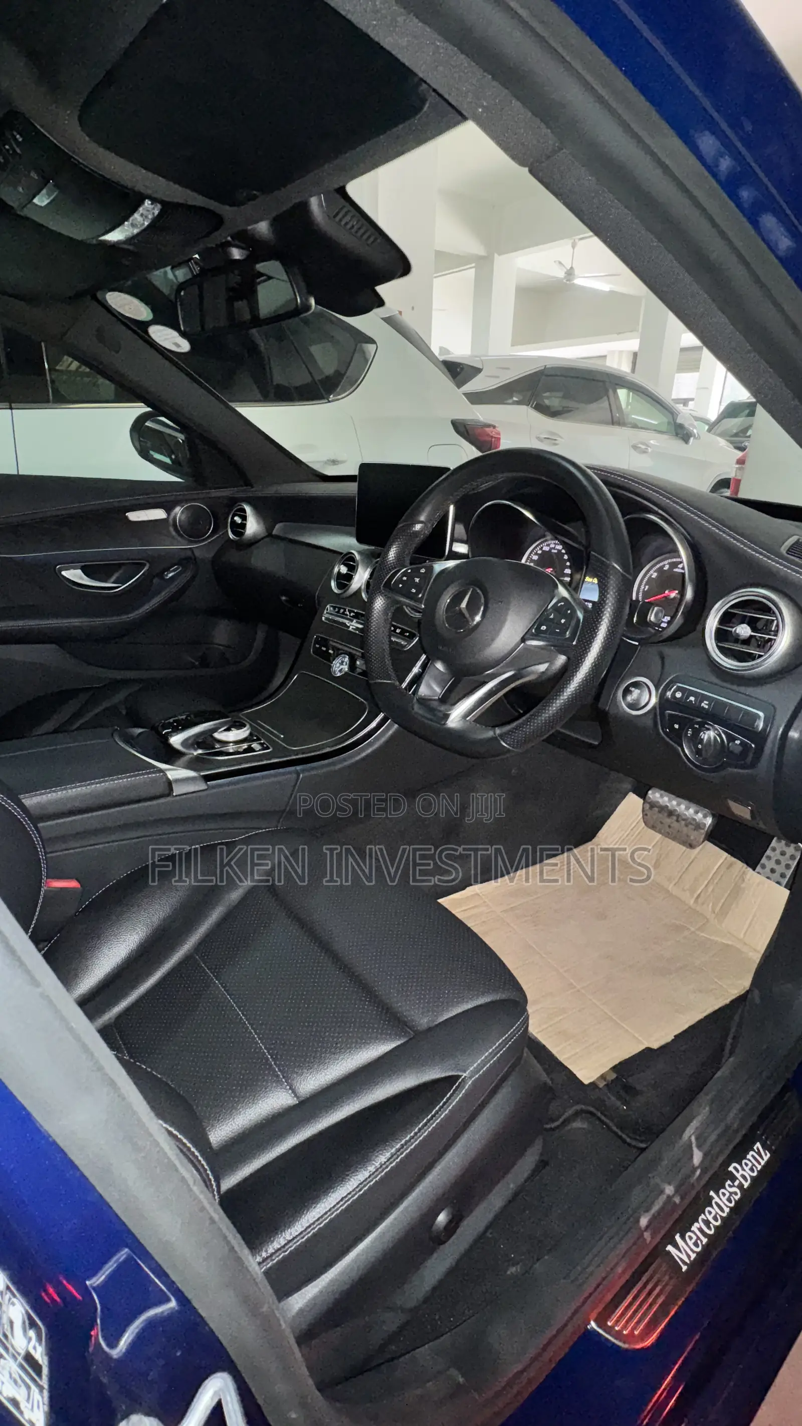 Mercedes-Benz C200 2019 Blue