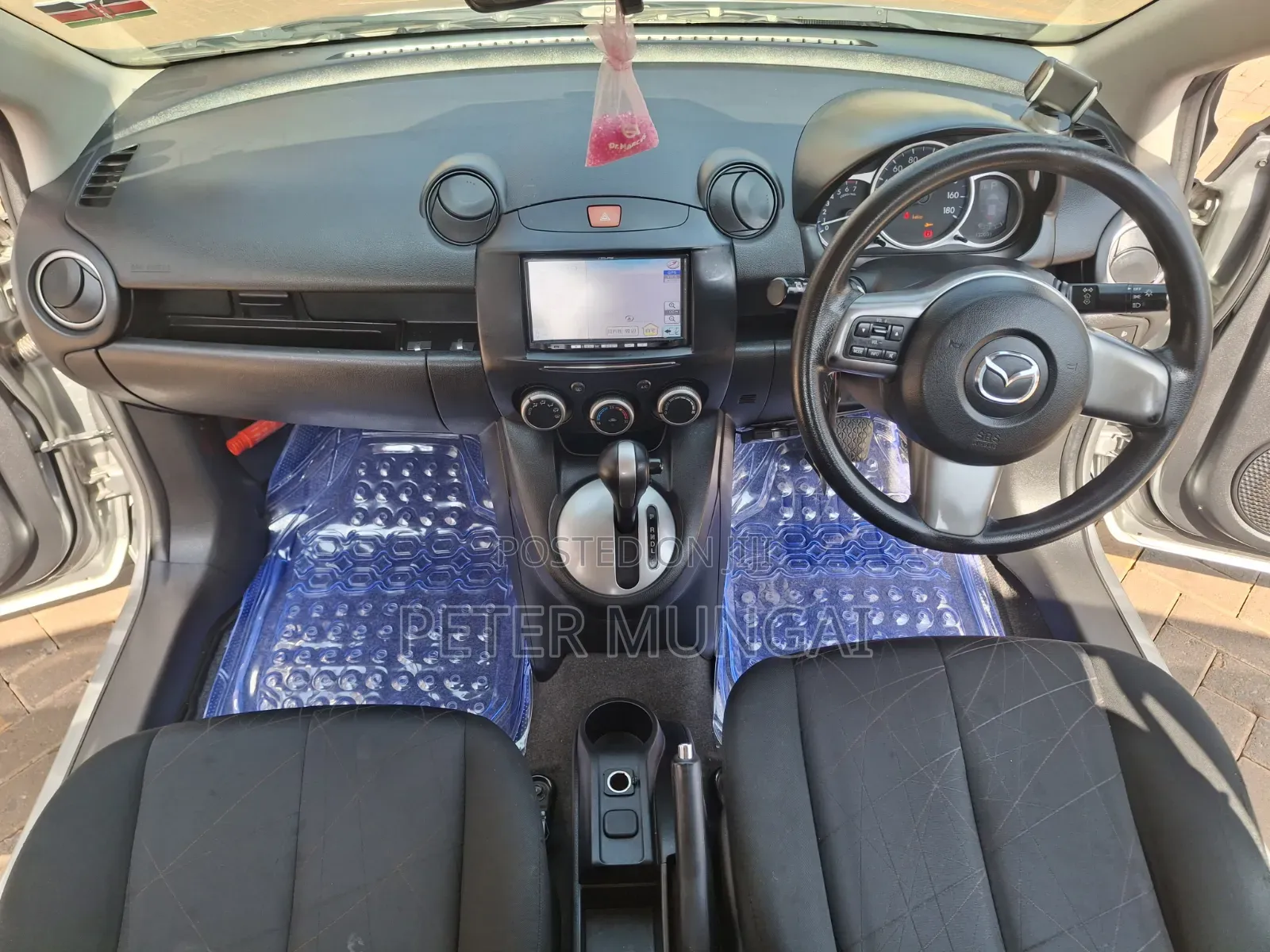 Mazda Demio 2012 Silver
