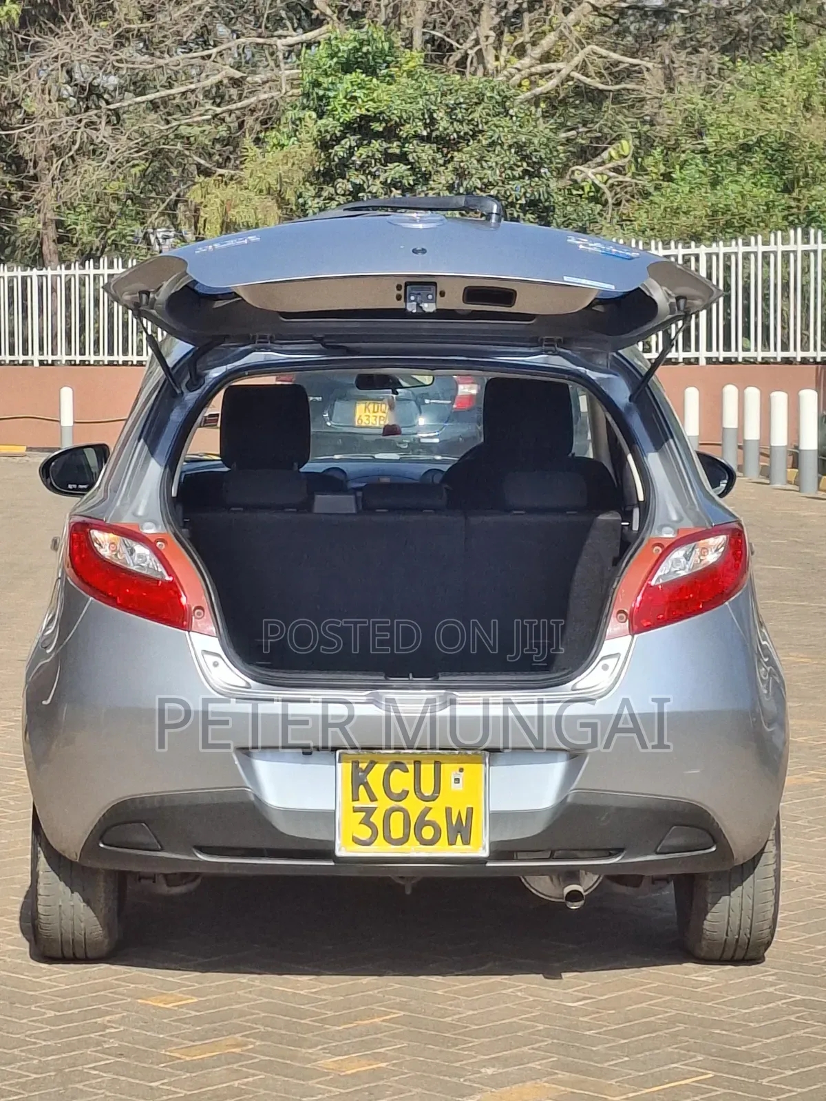 Mazda Demio 2012 Silver