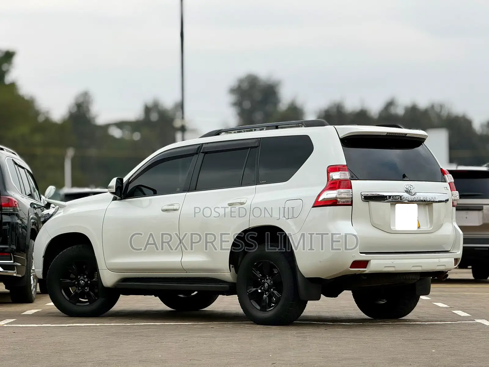 Toyota Land Cruiser Prado 2.8 D-4D 2016 White