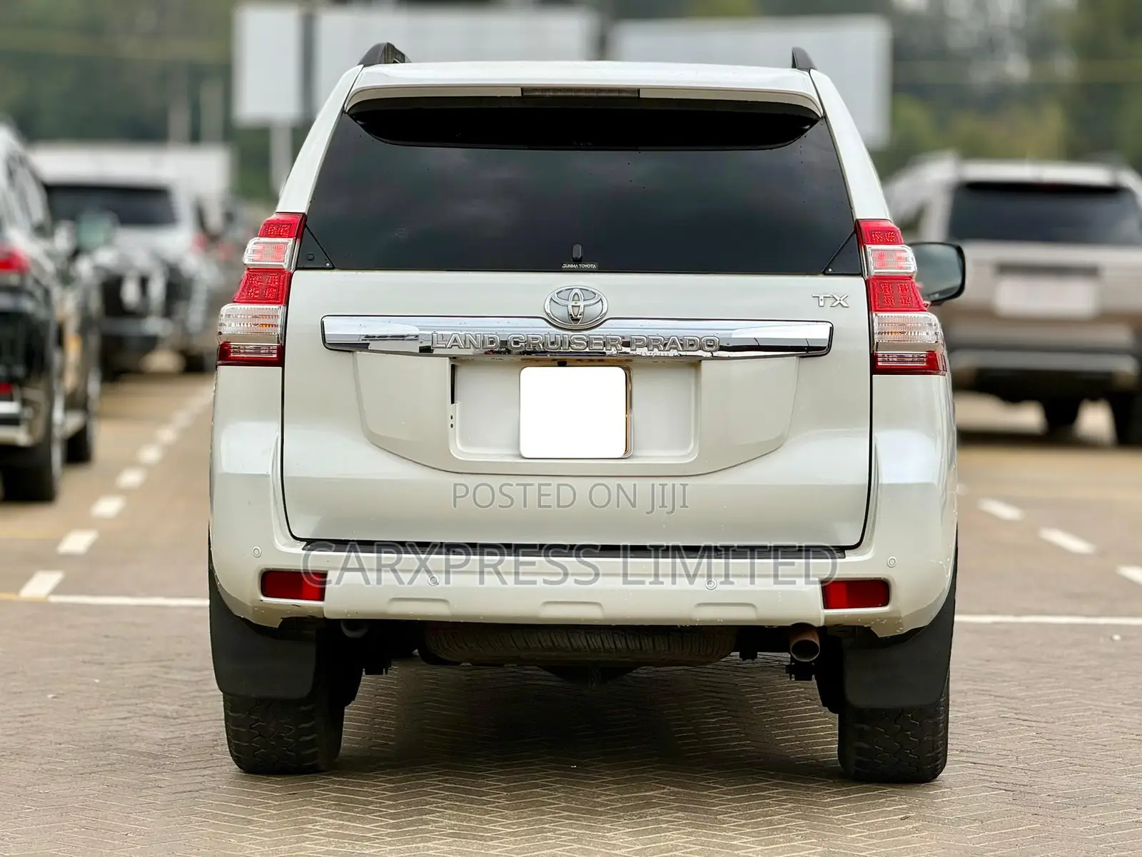 Toyota Land Cruiser Prado 2.8 D-4D 2016 White