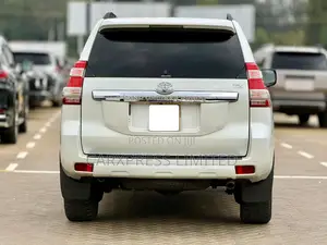 Toyota Land Cruiser Prado 2.8 D-4D 2016 White