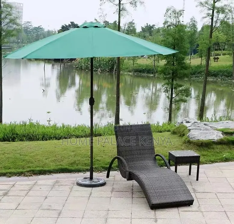 Day Bed: Curved S Shaped Rattan Sunbed