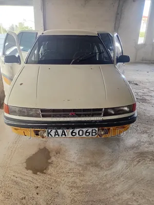 Mitsubishi Lancer 1990 White