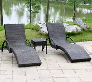 Day Bed: Curved S Shaped Rattan Sunbed