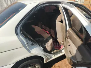 Nissan FB15 2007 Silver