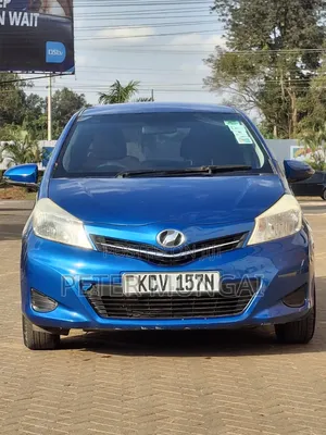 Toyota Vitz 2012 Blue