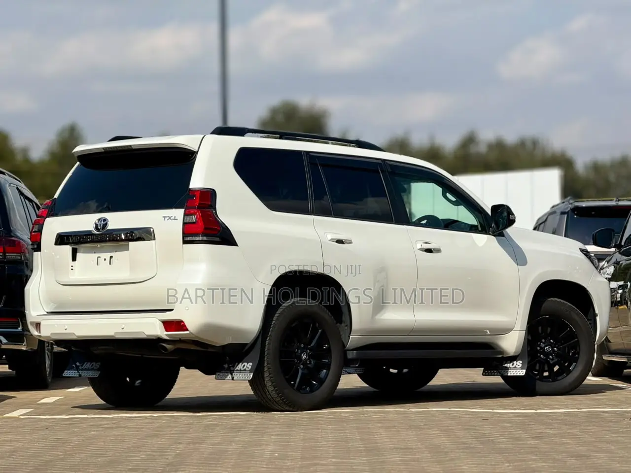 Toyota Land Cruiser Prado 2.8 2022 White