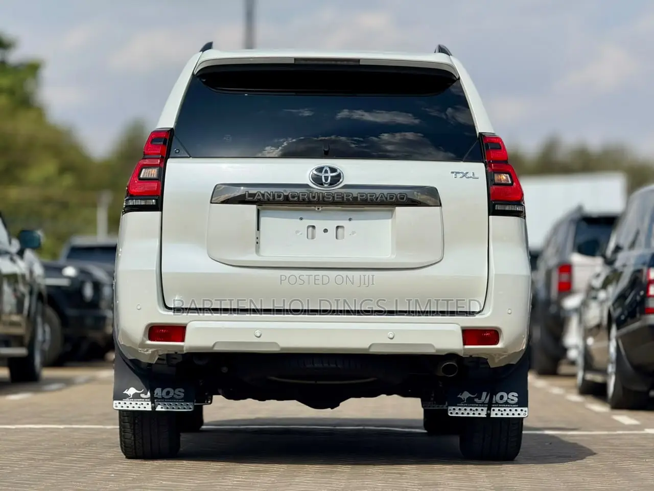 Toyota Land Cruiser Prado 2.8 2022 White