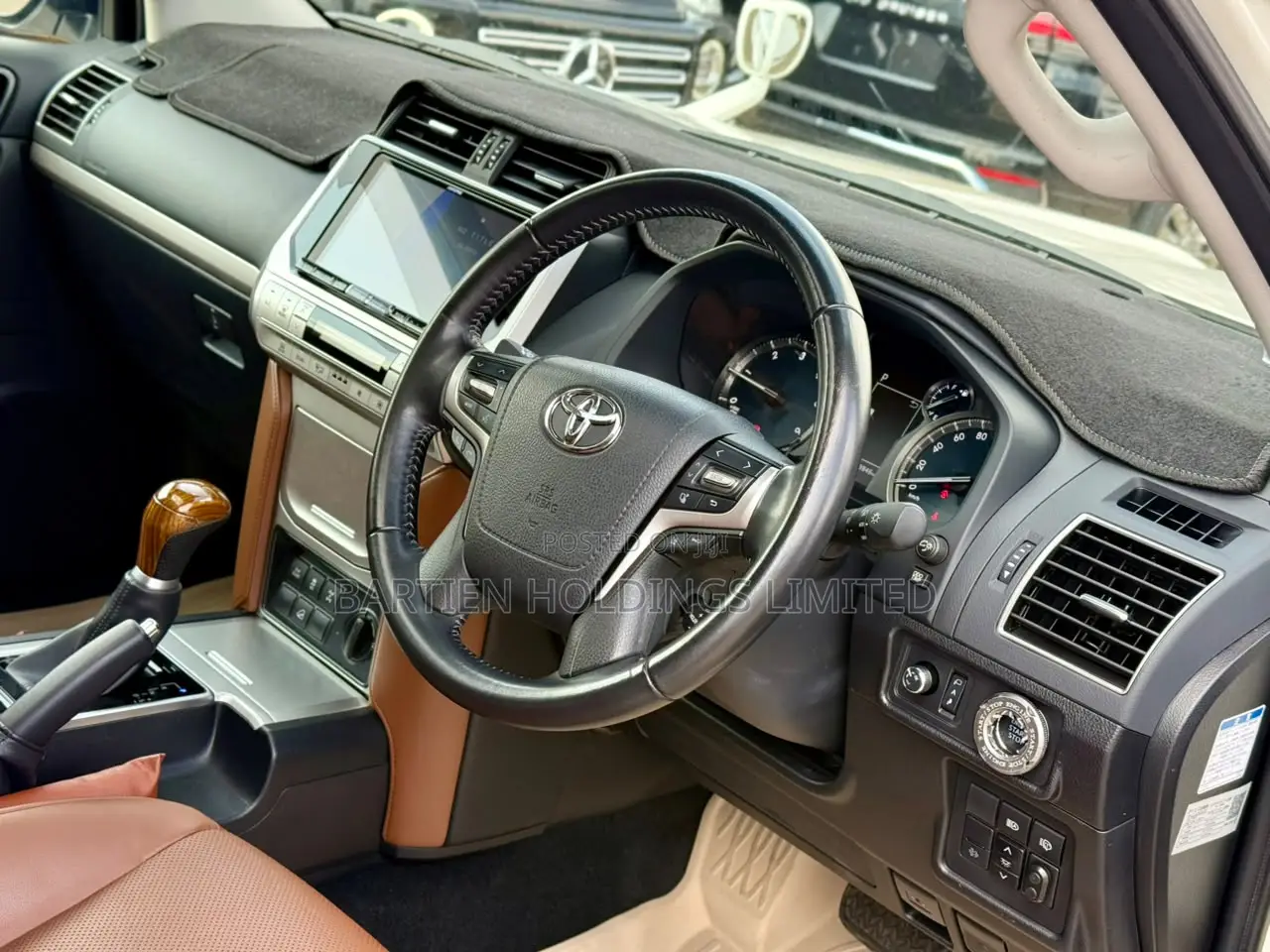Toyota Land Cruiser Prado 2.8 2022 White