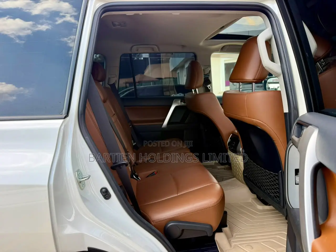 Toyota Land Cruiser Prado 2.8 2022 White