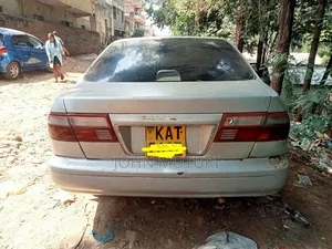 Nissan Sunny 1997 Silver