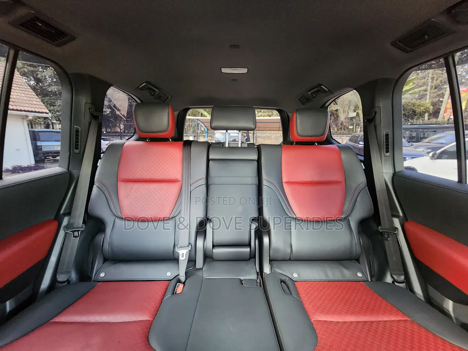Toyota Land Cruiser LC300 2022 Black