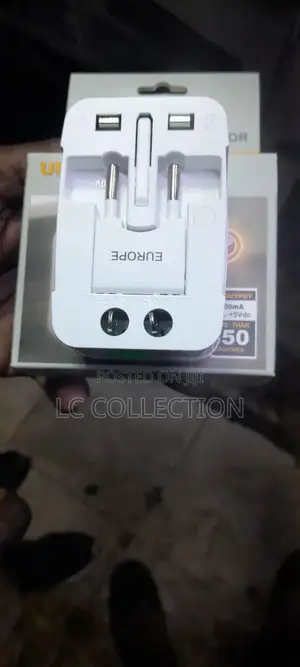 Universal Power Adaptor