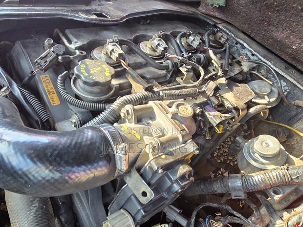 Mazda Bongo 2009 White - thumbnail 4