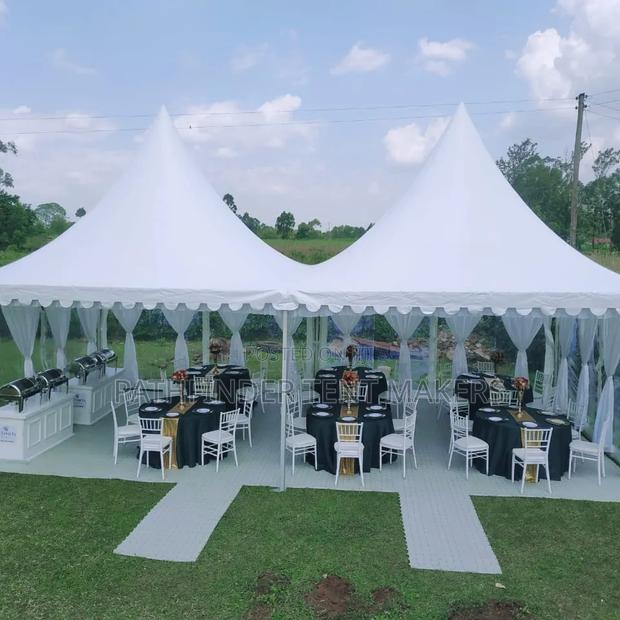 100 Seater B-Line Tent
