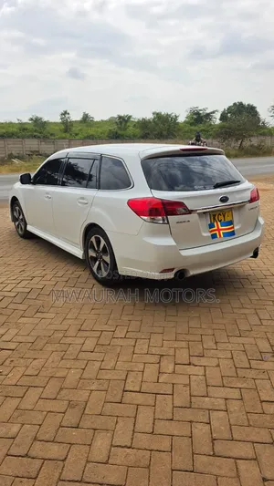 Subaru Legacy 2012 Pearl