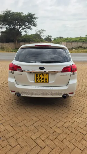 Subaru Legacy 2012 Pearl