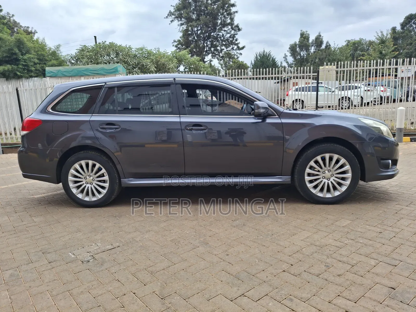 Subaru Legacy 2011 Gray