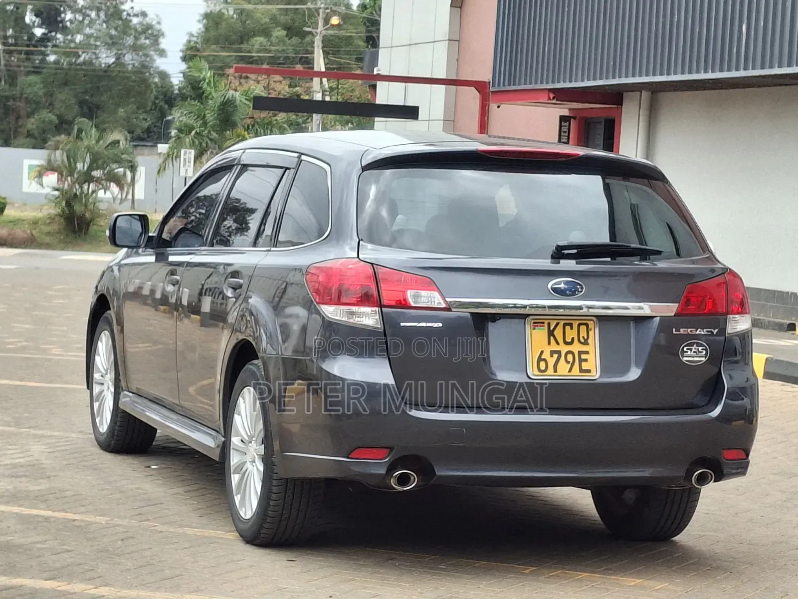 Subaru Legacy 2011 Gray