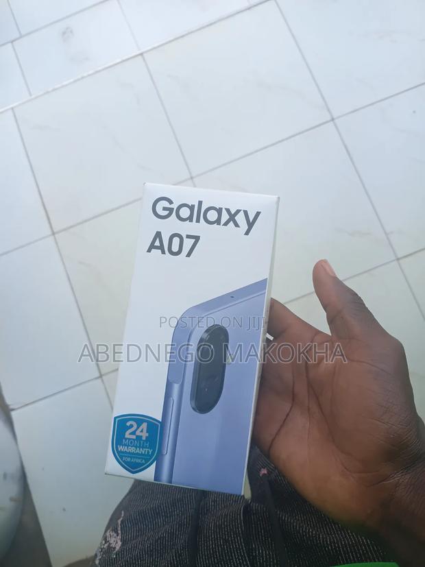 New Samsung Galaxy A07 4G 64 GB Black - main view