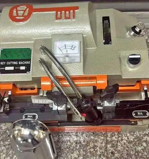 Long Time Warrant 100e Digital Cutting Machine /Best Choice Key Cutter - main view