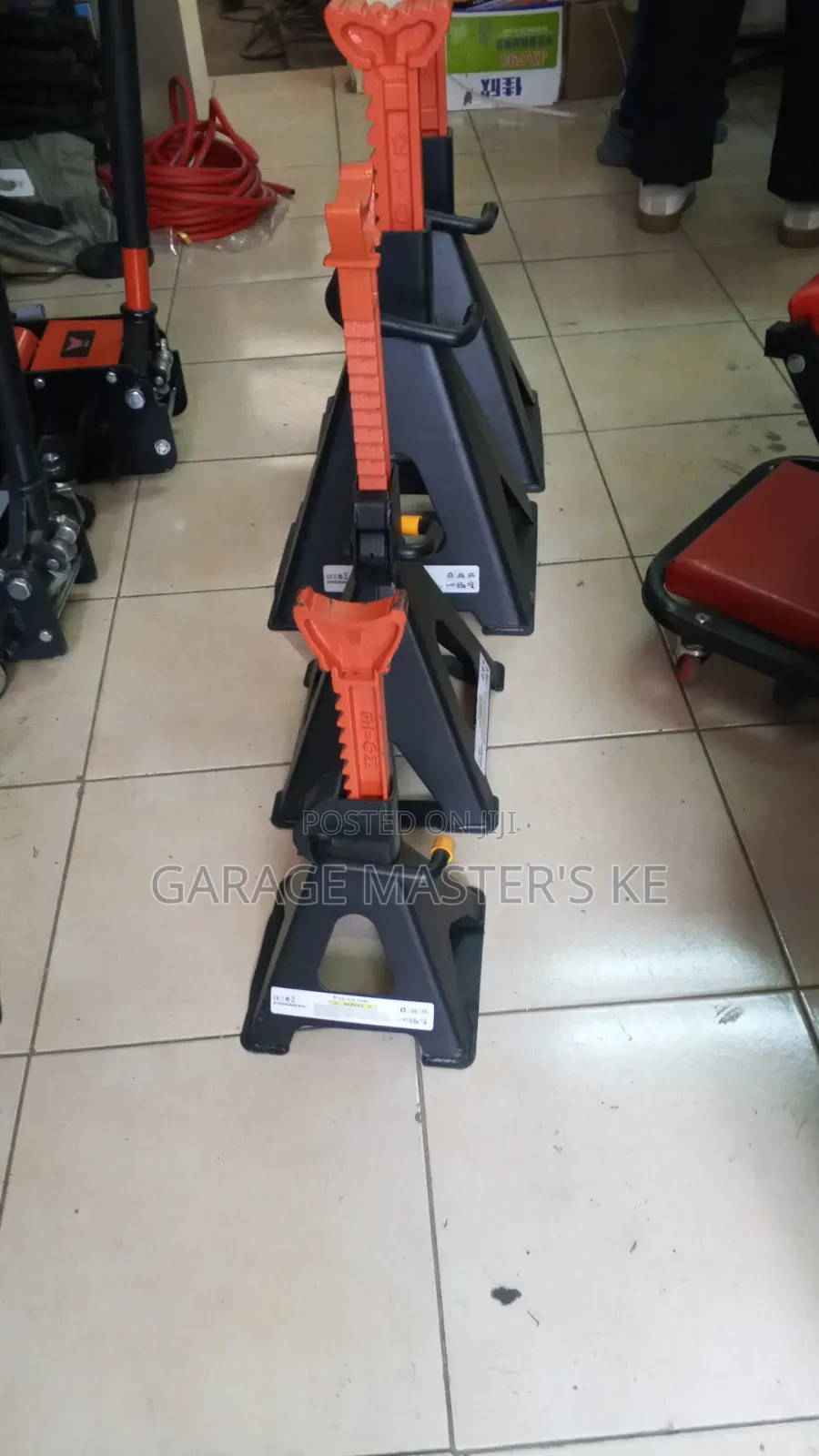 Strong and Durable Safety Stands