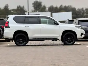 Toyota Land Cruiser Prado 2.7 2020 White