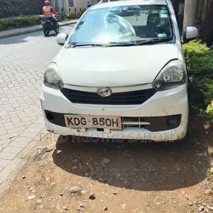 Daihatsu Mira 2014 White